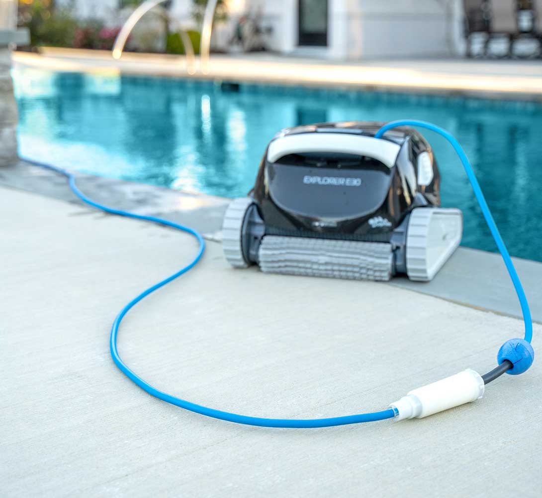 Dolphin Explorer E30 WiFi Pool Robot